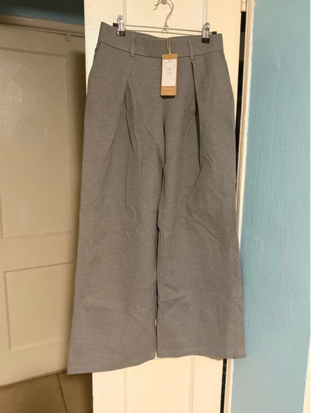 OGL Ultra Wide Leg Gray Pants NWT Size Small